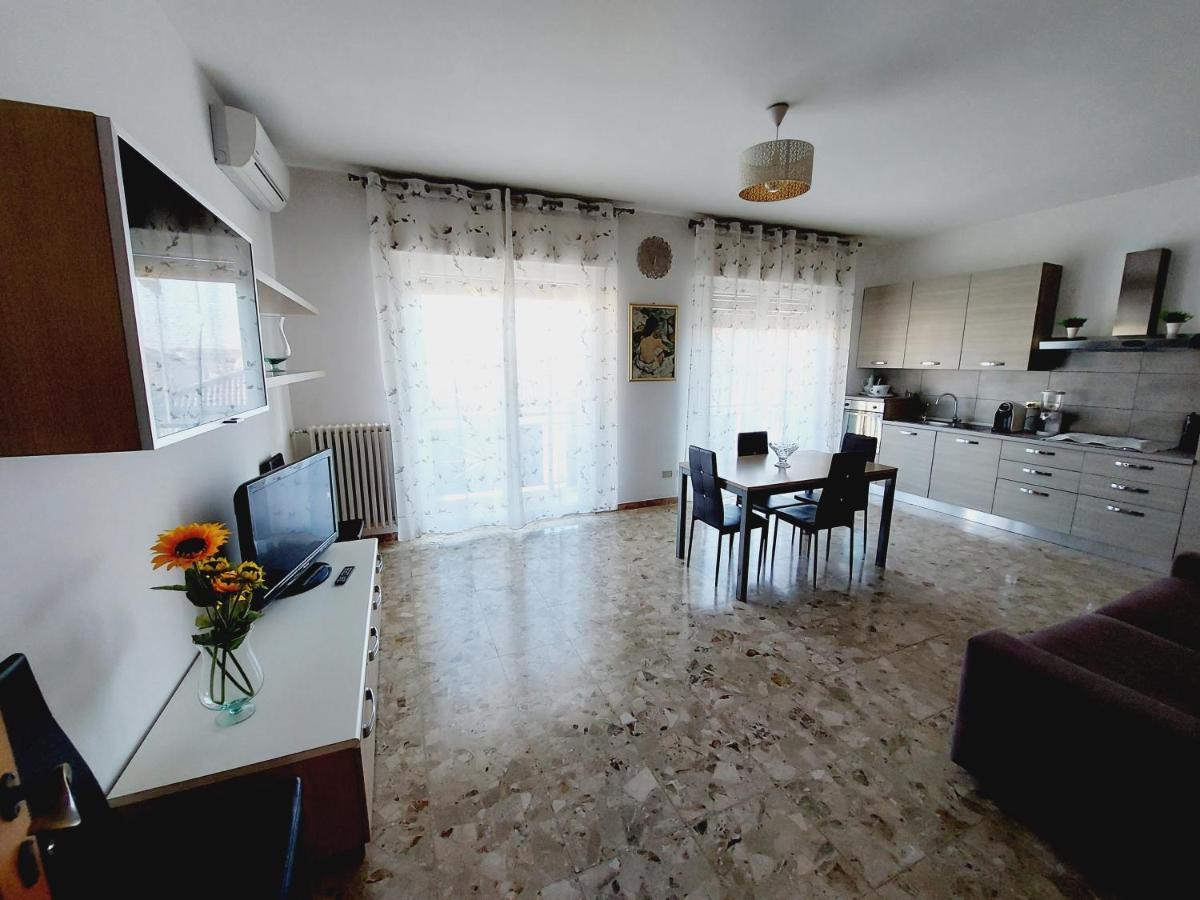 Casa Marinella Apartman San Giovanni Lupatoto Kültér fotó